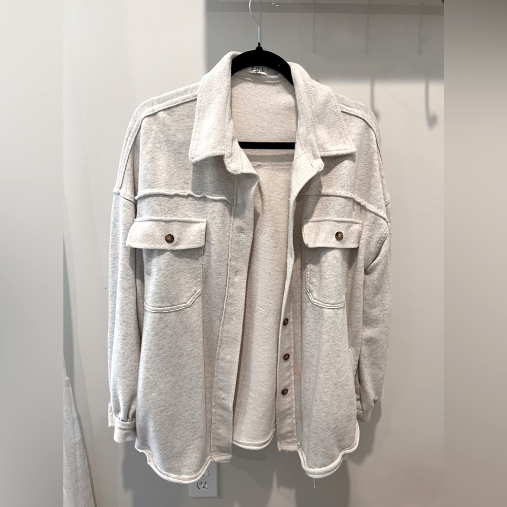 POL shacket in cream size medium M
